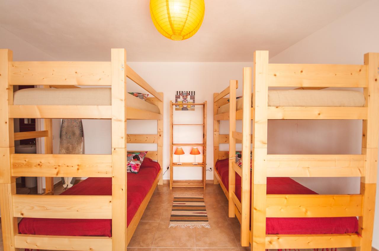 Bed and Breakfast Rivers Nation Surf Camp Атогиа-да-Балейя Экстерьер фото