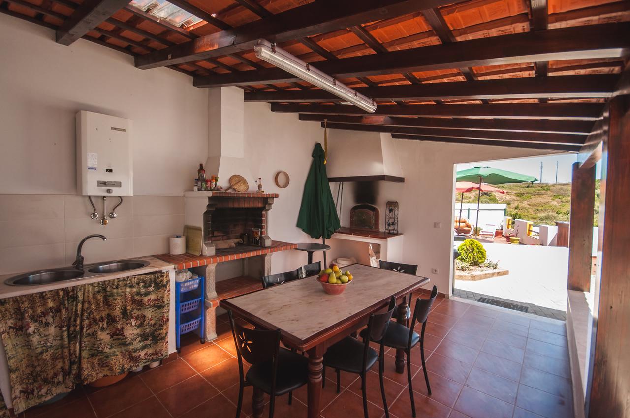 Bed and Breakfast Rivers Nation Surf Camp Атогиа-да-Балейя Экстерьер фото